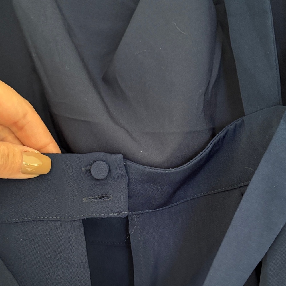 Superdown Deep Blue Top - Picture 4 of 6